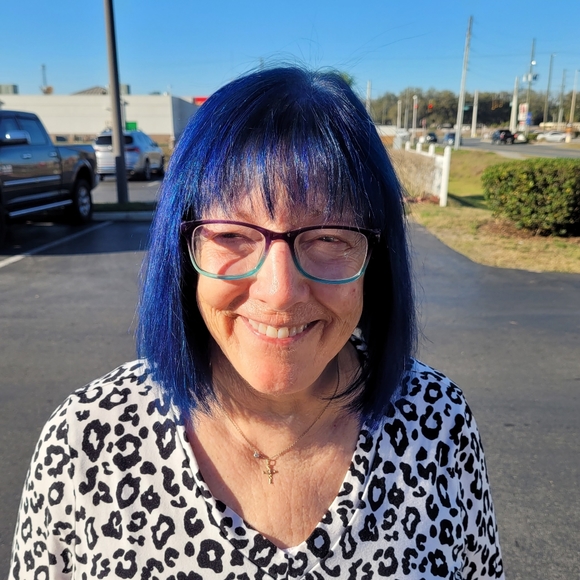 Meet your Posher, Dorothy - Picture 1 of 1